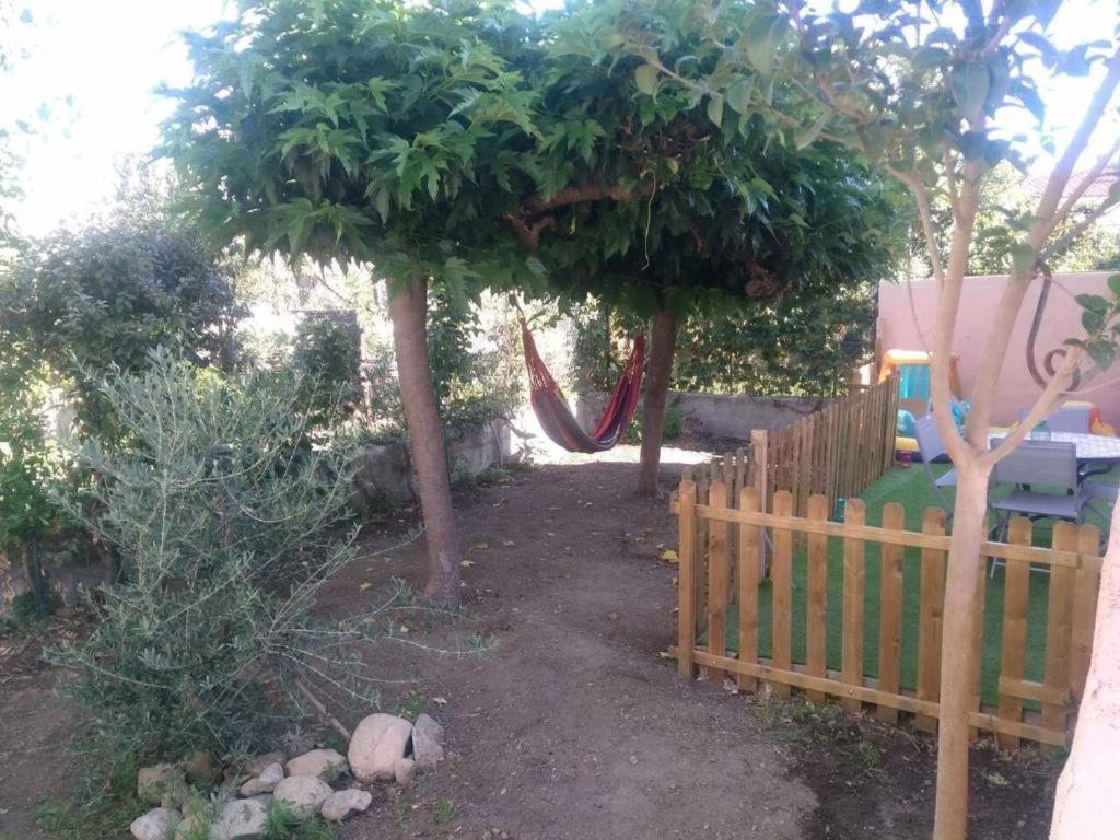 Appartement 60M2 Rdc Avec Jardin Saint-Génis Exterior foto